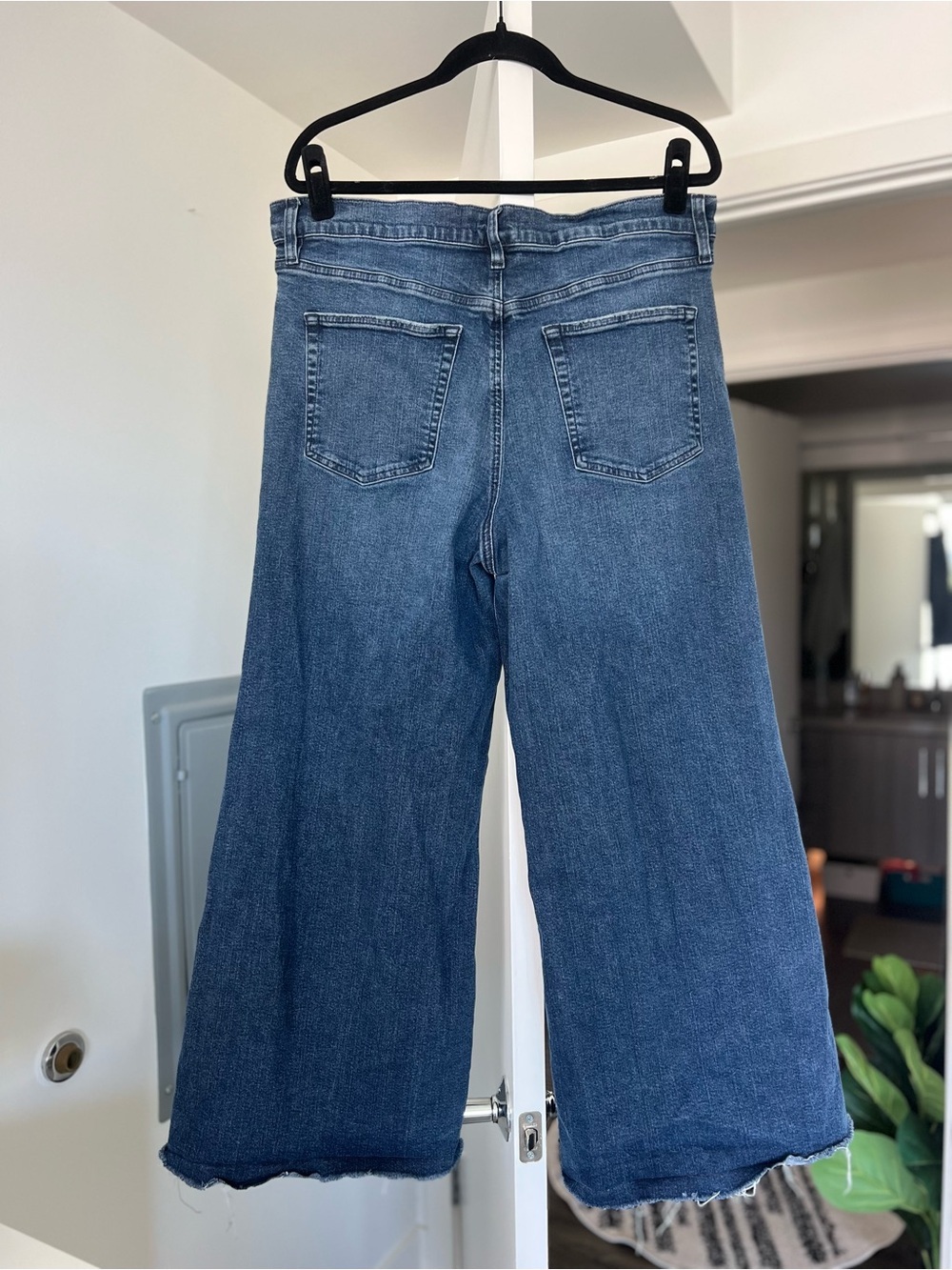 Frame Le Slim High Waist Wide Leg Palazzo Jeans Raw Hem Dark Wash/Crafty Size 33 - Picture 7 of 10